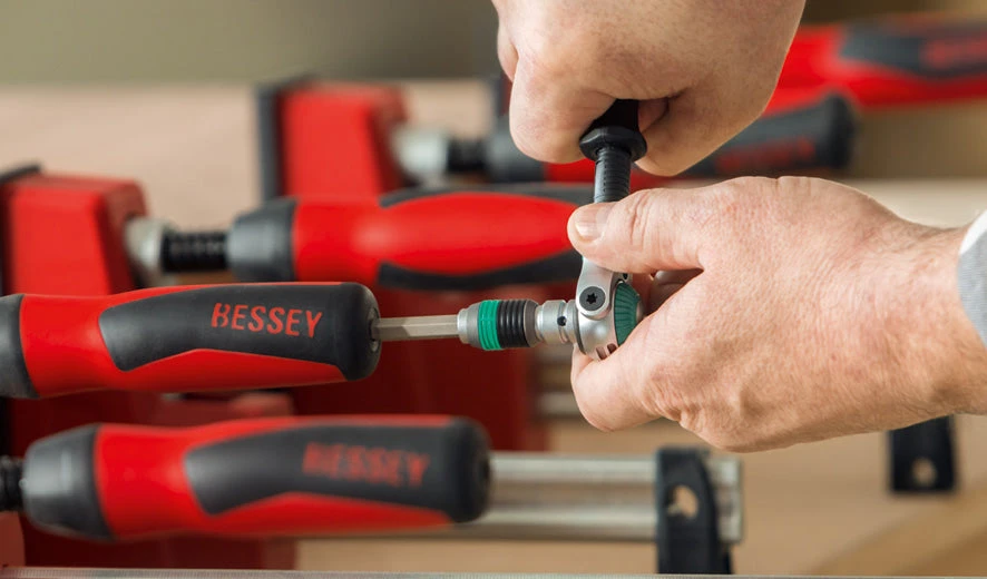 Bessey Body REVO Parallel Clamp 300mm, 600mm, 800mm And 100mm 7 Bessey Body REVO Parallel Clamp 300mm, 600mm, 800mm And 100mm - Image 5