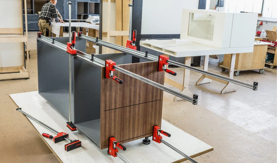 Bessey Body REVO Parallel Clamp 300mm, 600mm, 800mm And 100mm 8 Bessey Body REVO Parallel Clamp 300mm, 600mm, 800mm And 100mm - Image 6