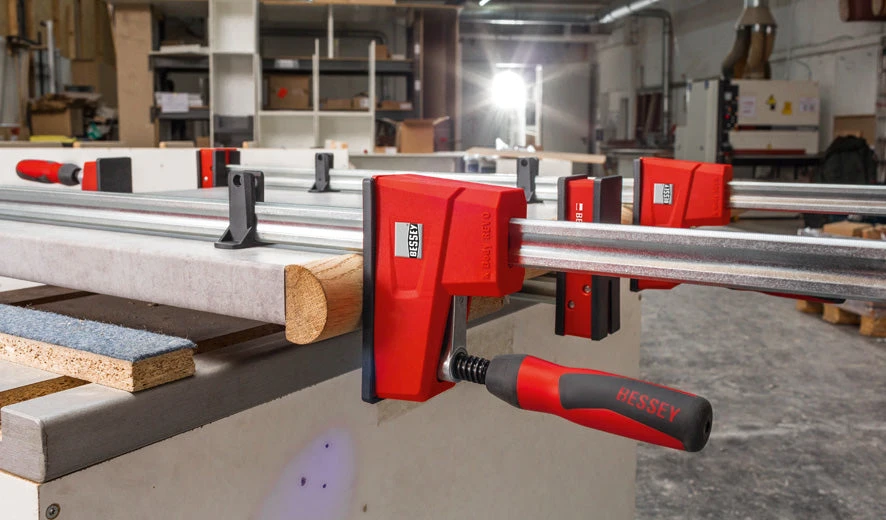 Bessey Body REVO Parallel Clamp 300mm, 600mm, 800mm And 100mm 12 Bessey Body REVO Parallel Clamp 300mm, 600mm, 800mm And 100mm - Image 10