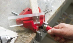 Bessey 4 Pack WS3 90 Degree Mitre Clamp -tool WS3 work woodplexi 1 c75 8d4f5f9a 970f 4a61 ad01 cc63e30fff60