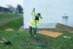 Silverline 633612 Solid Forged Rabbiting Spade 2100mm -tool getImage 71dd6cf7 bc25 4eb7 9b11 e09471daa550